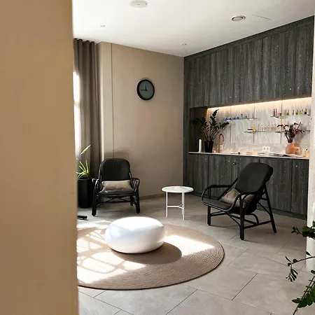 Martin's Apart Otel 4*